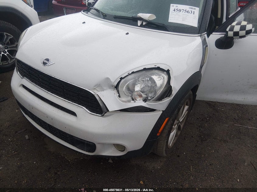 2013 Mini Countryman VIN WMWZC3C5XDWM28472 IAAI salvage auction — LEFT SIDE, Clear (Massachusetts), sold $425 on 2026-07-17 (photo 6)
