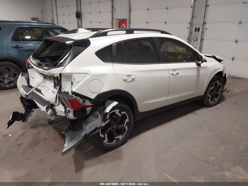 2023 Subaru Xv VIN JF2GTHMC5PH265356 IAAI salvage auction — FRONT & REAR, Salvage (Minnesota), sold $3,350 on 2026-07-08 (photo 4)
