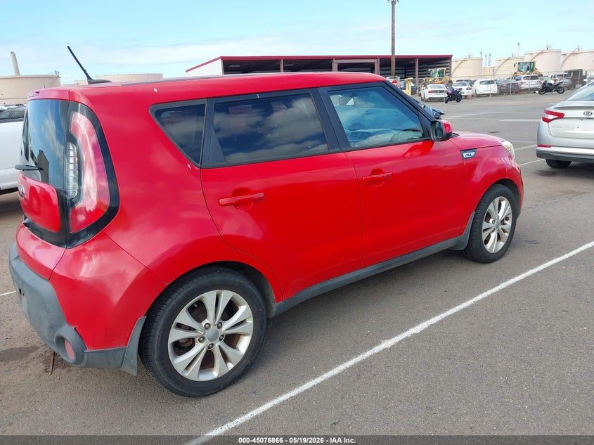 2015 Kia Soul VIN KNDJP3A5XF7769858 IAAI salvage auction — NORMAL WEAR, Clear (Hawaii), sold $400 on 2026-07-28 (photo 4)