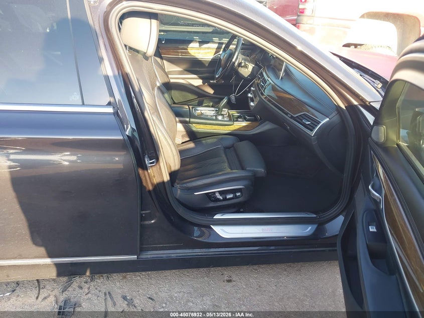2016 BMW 7er VIN WBA7E2C54GG547712 IAAI salvage auction — LEFT FRONT, Original (Texas), sold $6,150 on 2026-07-28 (photo 5)