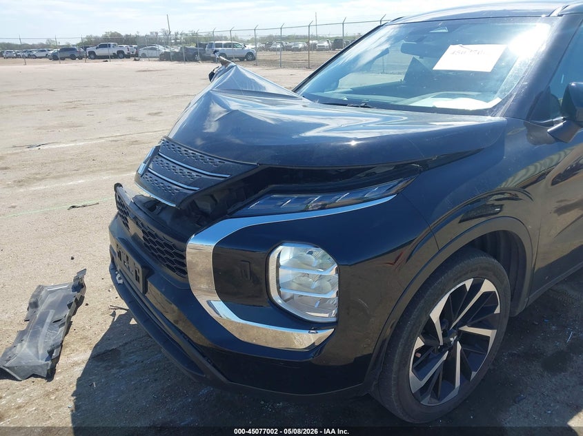 2022 Mitsubishi Outlander VIN JA4J4TA86NZ040501 IAAI salvage auction — RIGHT FRONT, Regular (South Dakota), sold $4,950 on 2026-07-14 (photo 6)