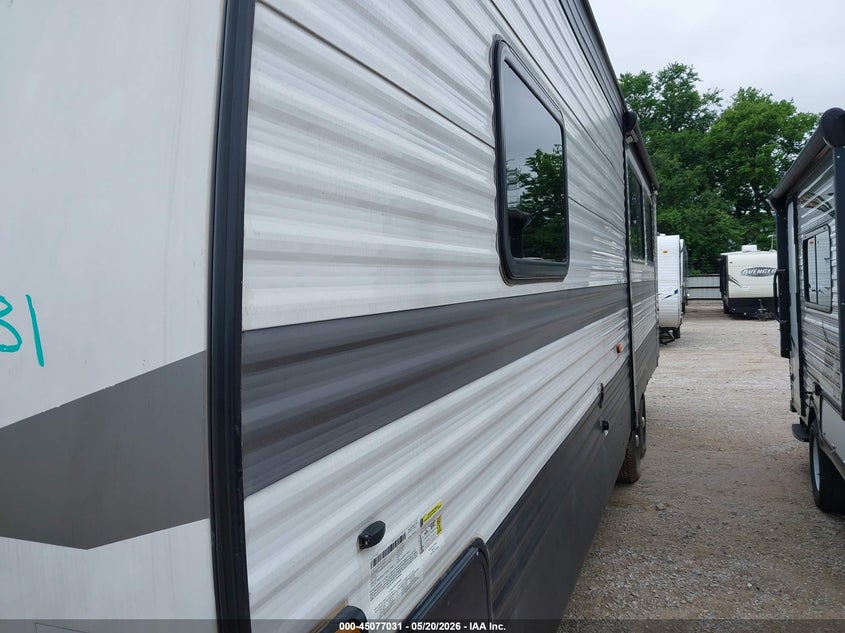 2022 Keystone Rv VIN 4YDTH1N21N7248047 IAAI salvage auction — HAIL, Salvage (Missouri), sold $7,700 on 2026-07-08 (photo 6)