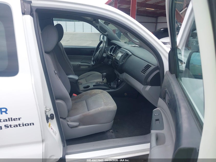 2015 Toyota Tacoma VIN 5TFTX4CN1FX067584 IAAI salvage auction — FRONT & REAR, Salvage (California), sold $3,750 on 2026-07-07 (photo 5)