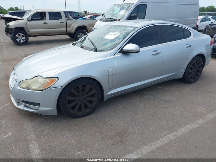 2010 Jaguar Xf VIN SAJWA0GB0ALR53212 IAAI salvage auction — NORMAL WEAR, Bill Of Sale (Tennessee), sold $200 on 2026-07-21 (photo 2)