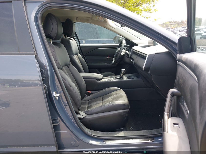 2024 Mazda Cx-50 VIN 7MMVABBM0RN200472 IAAI salvage auction — FRONT END, Mv-907A (New York), sold $7,300 on 2026-07-18 (photo 5)