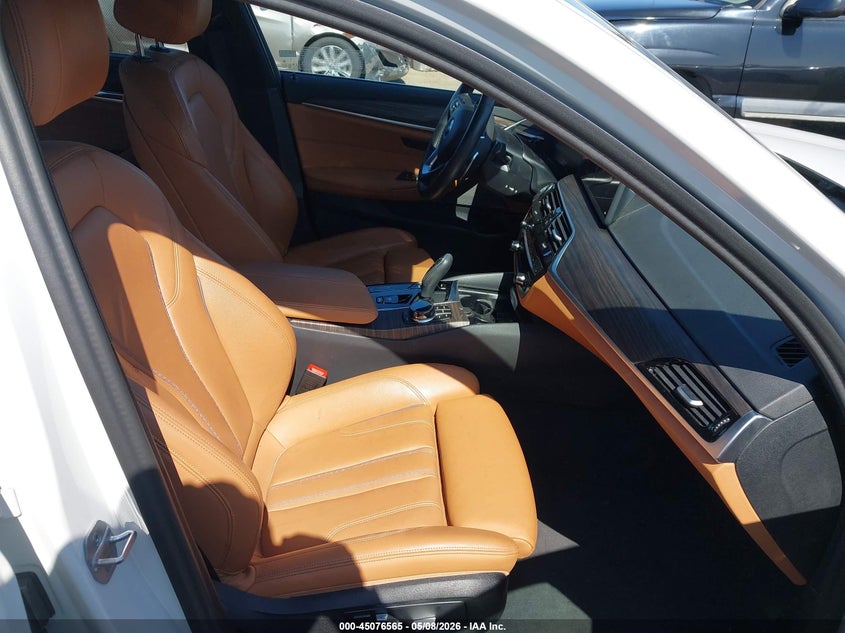 2023 BMW VIN WBA53BJ01PWY07820 IAAI salvage auction — FRONT END, Salvage (California), sold $25,350 on 2026-08-03 (photo 5)