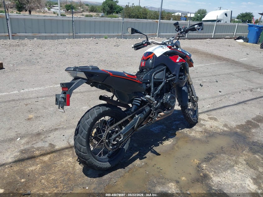 2011 BMW F 800 VIN WB1022909BZU03351 IAAI salvage auction — ALL OVER, Salvage (New Mexico), sold $125 on 2026-07-29 (photo 4)