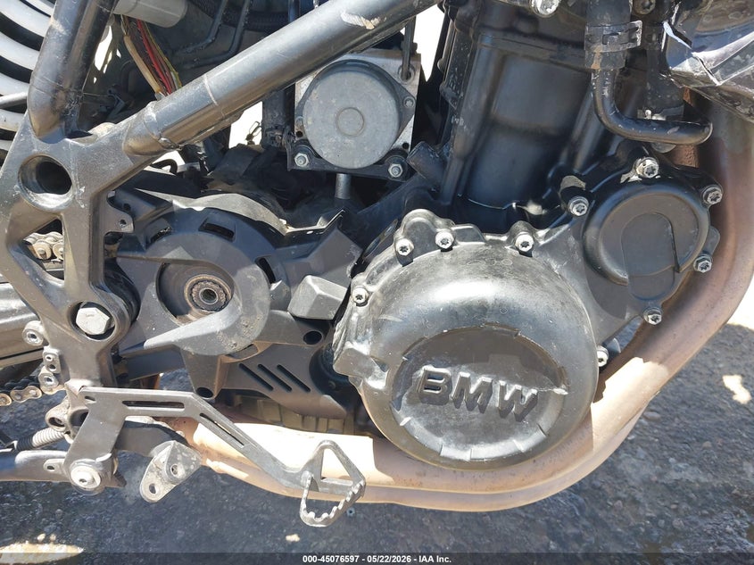2011 BMW F 800 VIN WB1022909BZU03351 IAAI salvage auction — ALL OVER, Salvage (New Mexico), sold $125 on 2026-07-29 (photo 8)