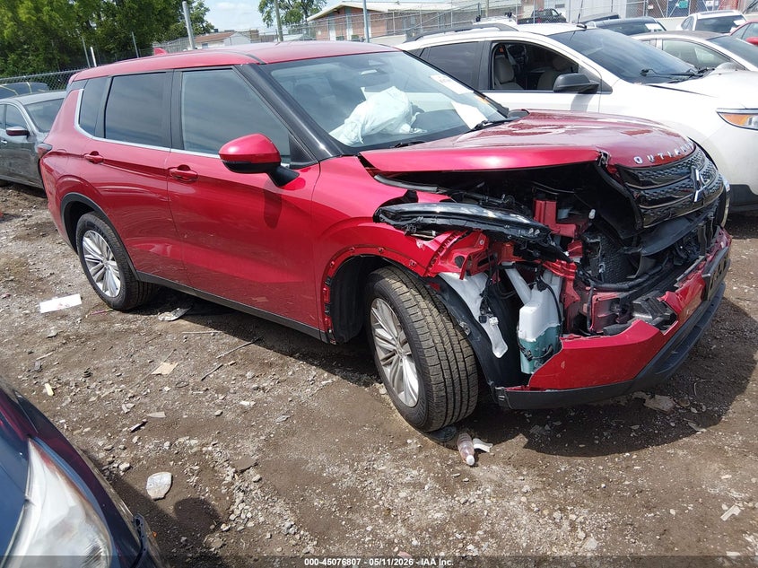 2024 Mitsubishi Outlander VIN JA4J3UA87RZ033930 IAAI salvage auction — RIGHT FRONT, Certificate Of Destruction (Florida), sold $5,100 on 2026-07-30 (photo 1)
