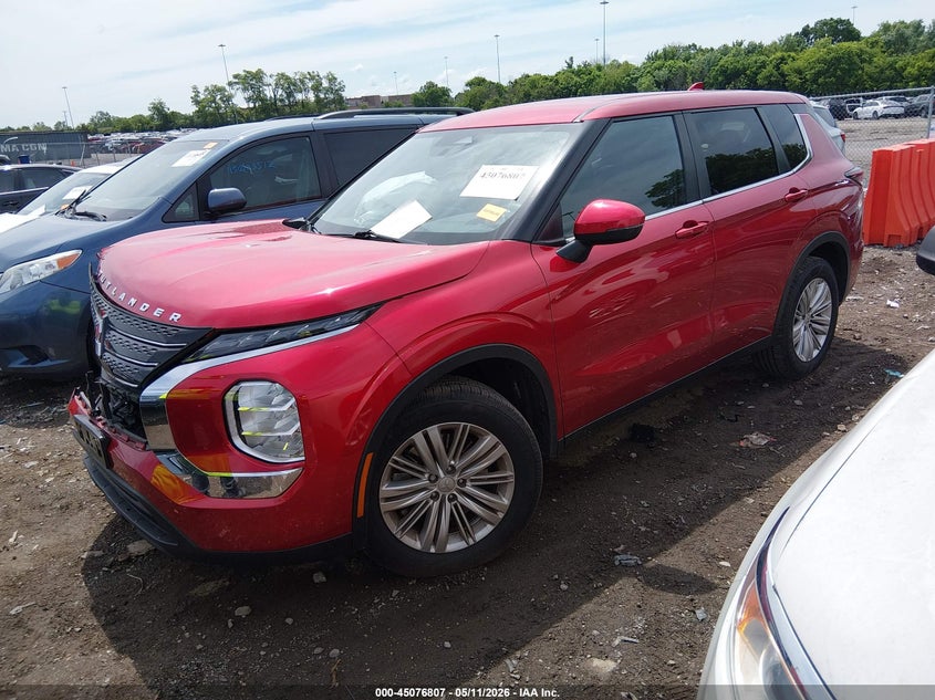2024 Mitsubishi Outlander VIN JA4J3UA87RZ033930 IAAI salvage auction — RIGHT FRONT, Certificate Of Destruction (Florida), sold $5,100 on 2026-07-30 (photo 2)