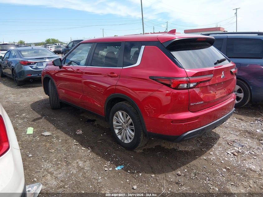 2024 Mitsubishi Outlander VIN JA4J3UA87RZ033930 IAAI salvage auction — RIGHT FRONT, Certificate Of Destruction (Florida), sold $5,100 on 2026-07-30 (photo 3)