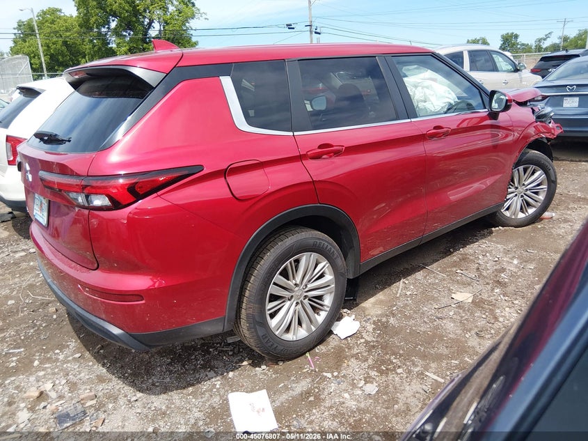 2024 Mitsubishi Outlander VIN JA4J3UA87RZ033930 IAAI salvage auction — RIGHT FRONT, Certificate Of Destruction (Florida), sold $5,100 on 2026-07-30 (photo 4)