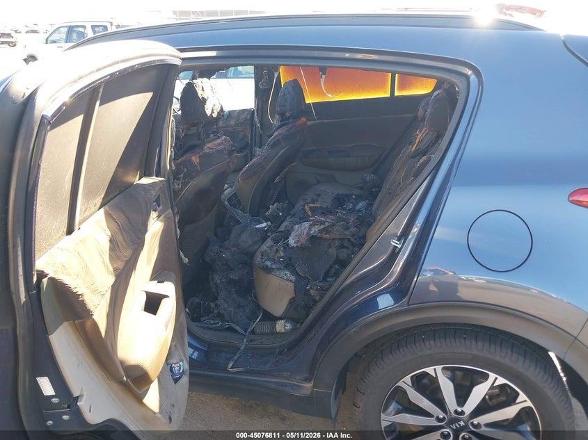 2018 Kia Sportage VIN KNDPN3AC4J7387140 IAAI salvage auction — EXTERIOR BURN, Non-Repairable (Arizona), sold $225 on 2026-07-07 (photo 8)