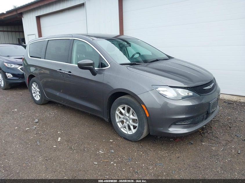 2022 Chrysler Voyager VIN 2C4RC1CG2NR127794 IAAI salvage auction — NORMAL WEAR, Sf97 (Ohio), sold $11,000 on 2026-07-20 (photo 1)