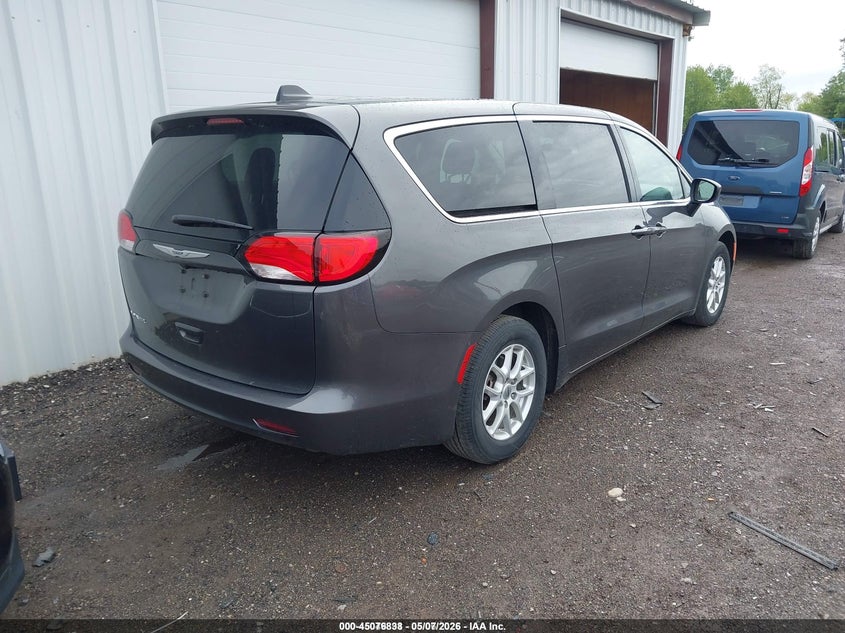 2022 Chrysler Voyager VIN 2C4RC1CG2NR127794 IAAI salvage auction — NORMAL WEAR, Sf97 (Ohio), sold $11,000 on 2026-07-20 (photo 4)