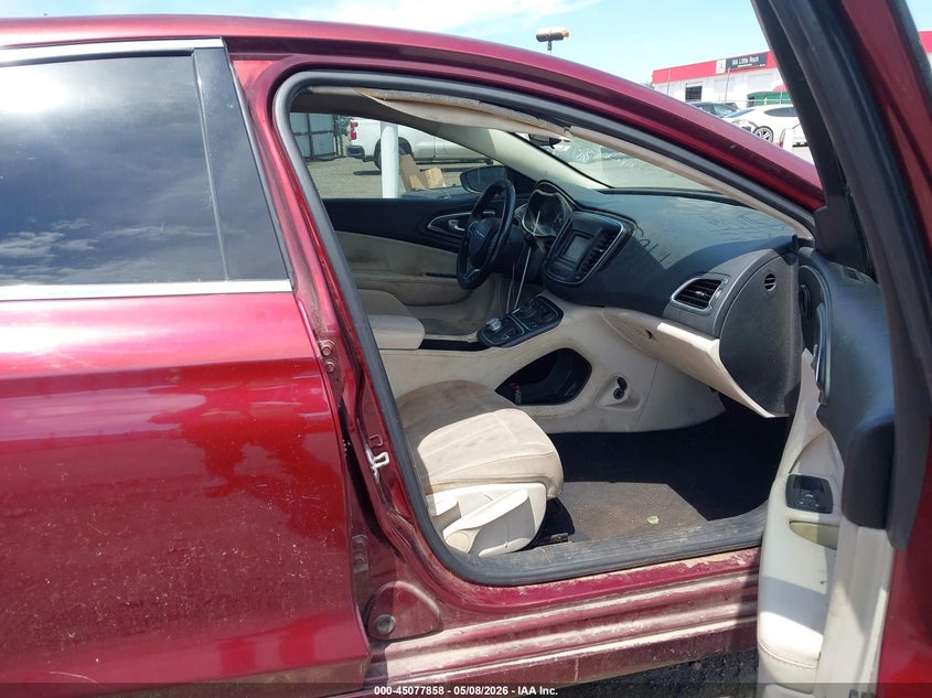 2015 Chrysler 200 VIN 1C3CCCABXFN723621 IAAI salvage auction — FRONT END, Original (Texas), sold $425 on 2026-08-26 (photo 5)