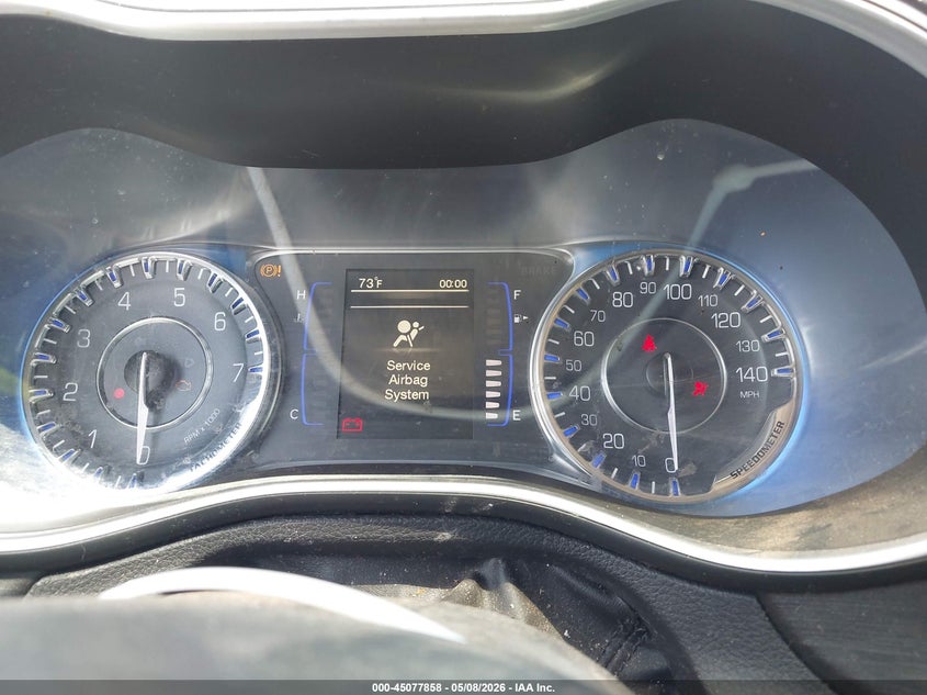 2015 Chrysler 200 VIN 1C3CCCABXFN723621 IAAI salvage auction — FRONT END, Original (Texas), sold $425 on 2026-08-26 (photo 7)