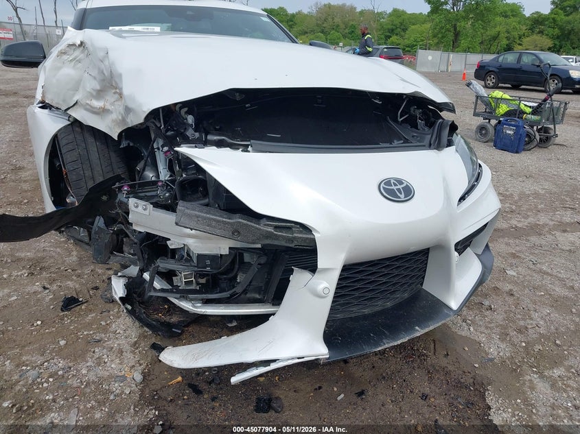 2026 Toyota Supra VIN WZ1DB0G02TW076940 IAAI salvage auction — FRONT END, Salvage (New Jersey), sold $10,750 on 2026-07-30 (photo 6)