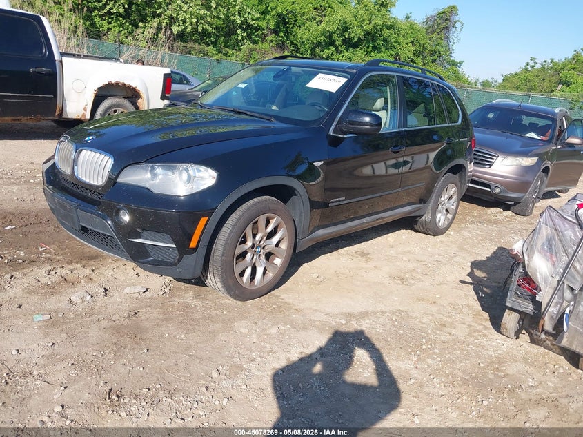 2013 BMW X5 VIN 5UXZV4C59D0G54316 IAAI salvage auction — NORMAL WEAR, Clear (Maryland), sold $1,650 on 2026-07-09 (photo 2)