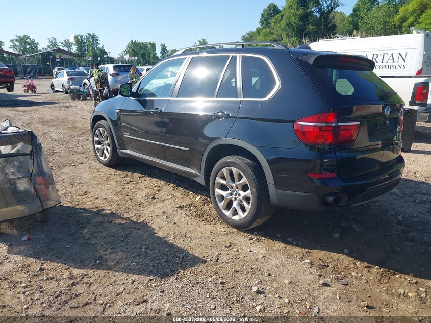 2013 BMW X5 VIN 5UXZV4C59D0G54316 IAAI salvage auction — NORMAL WEAR, Clear (Maryland), sold $1,650 on 2026-07-09 (photo 3)