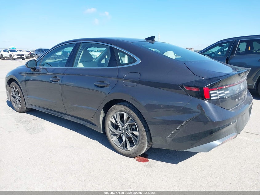 2024 Hyundai Sonata VIN KMHL64JA1RA412702 IAAI salvage auction — RIGHT FRONT, Original (Texas), sold $9,000 on 2026-07-30 (photo 3)