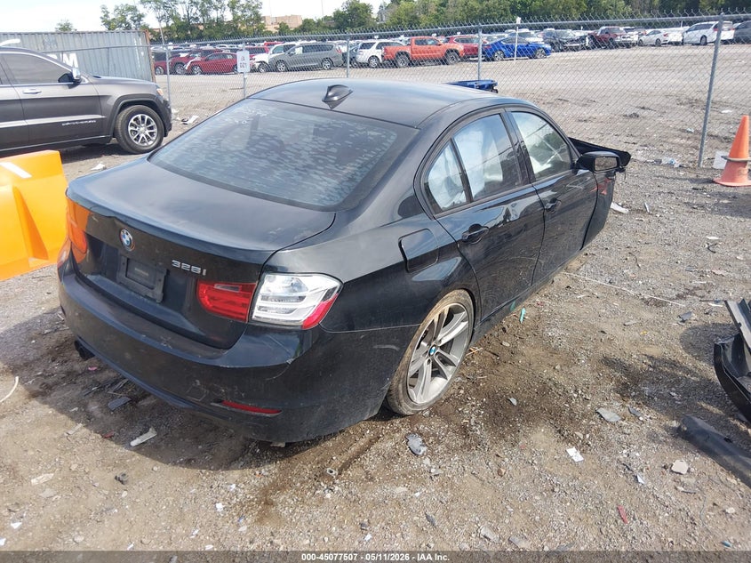 2012 BMW VIN WBA3A5G51CNP15544 IAAI salvage auction — FRONT END, Salvage (Tennessee), sold $325 on 2026-08-20 (photo 4)
