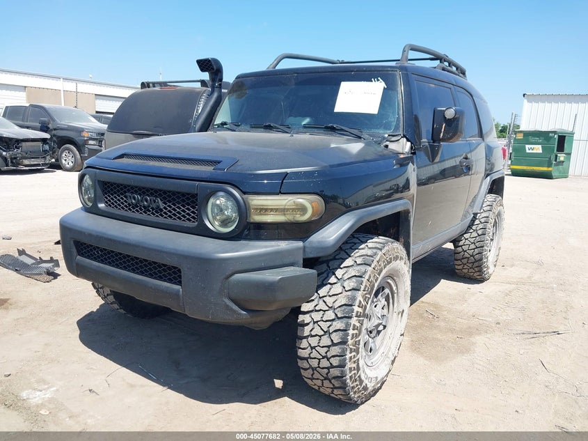 2008 Toyota Fj cruiser VIN JTEBU11F680104604 IAAI salvage auction — LEFT & RIGHT, Clear (Oklahoma), sold $5,200 on 2026-07-08 (photo 2)