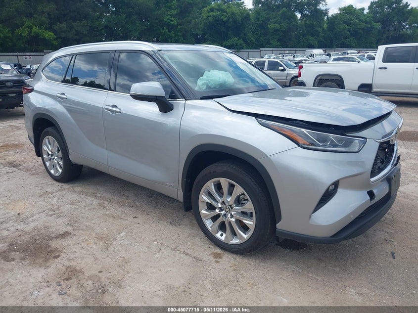 2025 Toyota VIN 5TDXBRCH1SS686130 IAAI salvage auction — FRONT END, Original (Texas), sold $24,750 on 2026-07-09 (photo 1)