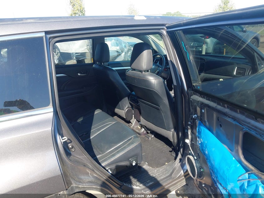 2014 Toyota Highlander VIN 5TDJKRFH2ES025891 IAAI salvage auction — FRONT & REAR, Salvage (Virginia), sold $5,600 on 2026-07-17 (photo 5)