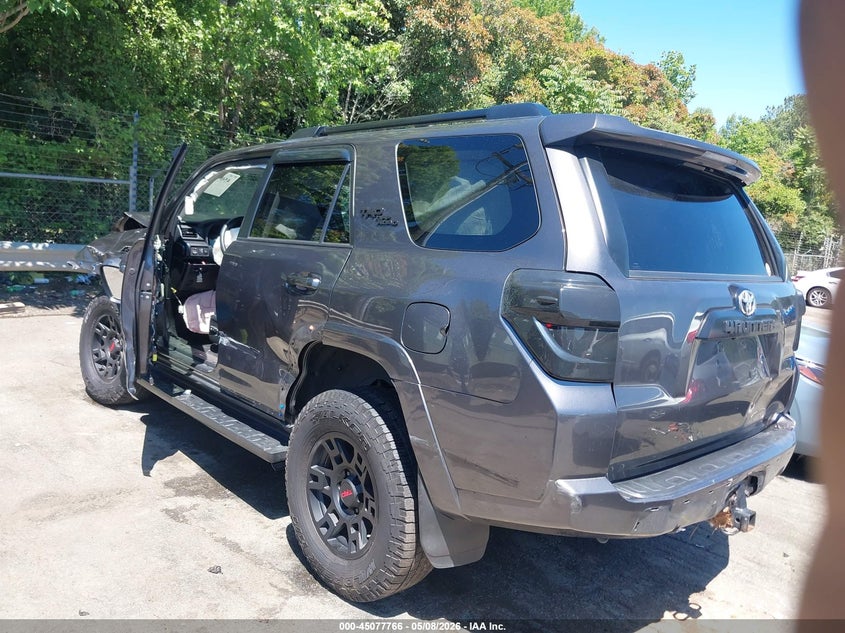 2021 Toyota 4runner VIN JTERU5JR0M5932757 IAAI salvage auction — FRONT END, Salvage (North Carolina), sold $6,750 on 2026-07-23 (photo 3)