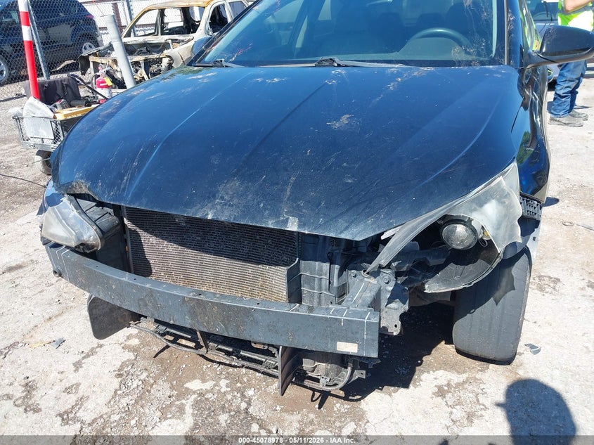 2020 Hyundai Elantra VIN KMHD74LF2LU925330 IAAI salvage auction — FRONT & REAR, Clear (Oklahoma), sold $1,850 on 2026-07-08 (photo 6)