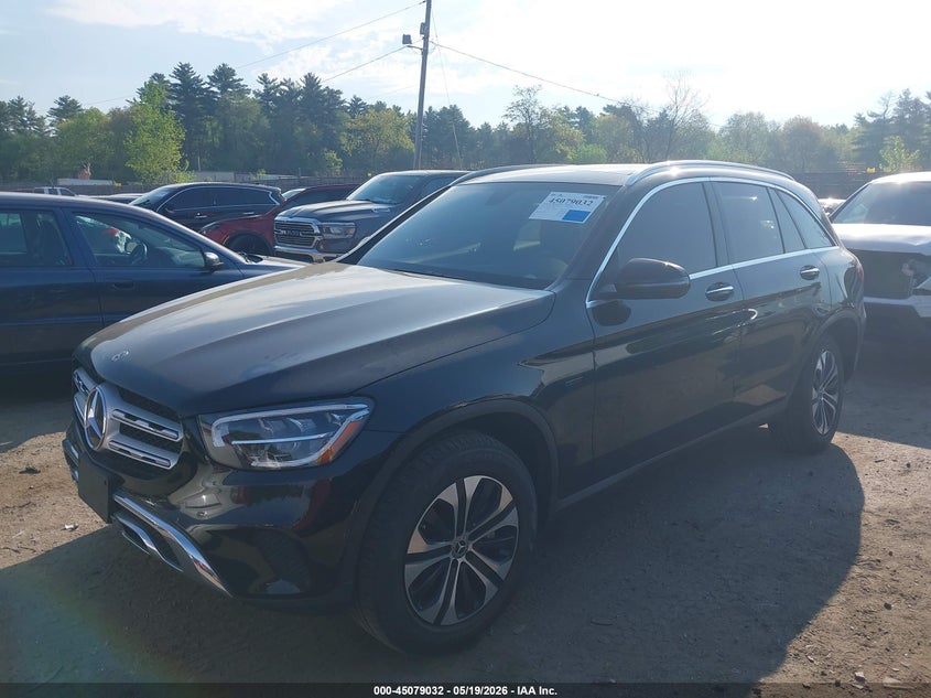 2020 Mercedes-benz Glc VIN W1N0G5DB5LF800730 IAAI salvage auction — REAR END, Salvage (Massachusetts), sold $12,800 on 2026-07-10 (photo 2)