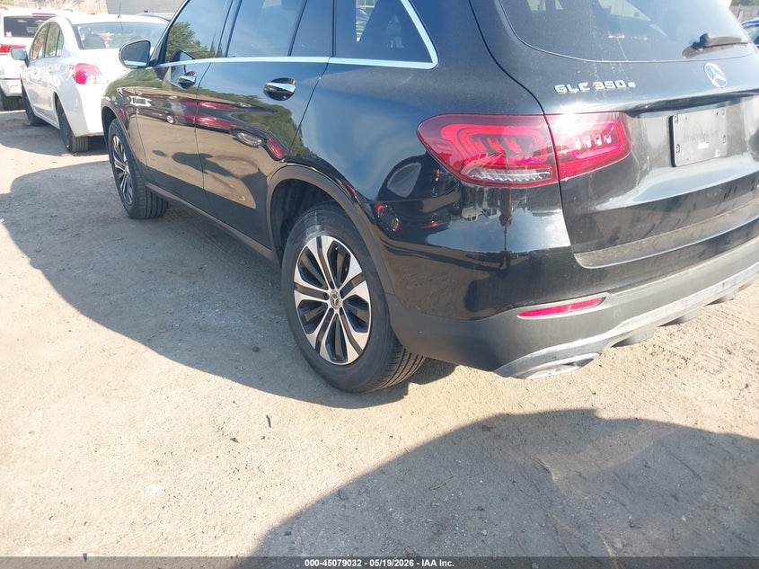 2020 Mercedes-benz Glc VIN W1N0G5DB5LF800730 IAAI salvage auction — REAR END, Salvage (Massachusetts), sold $12,800 on 2026-07-10 (photo 6)