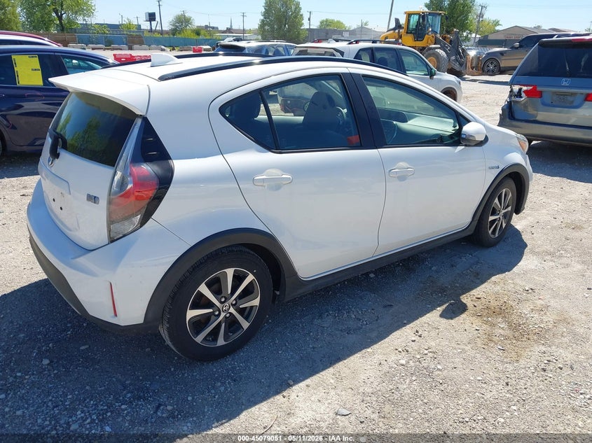 2018 Toyota Prius c VIN JTDKDTB31J1615383 IAAI salvage auction — WATER/FLOOD, Salvage (Illinois), sold $5,500 on 2026-07-24 (photo 4)
