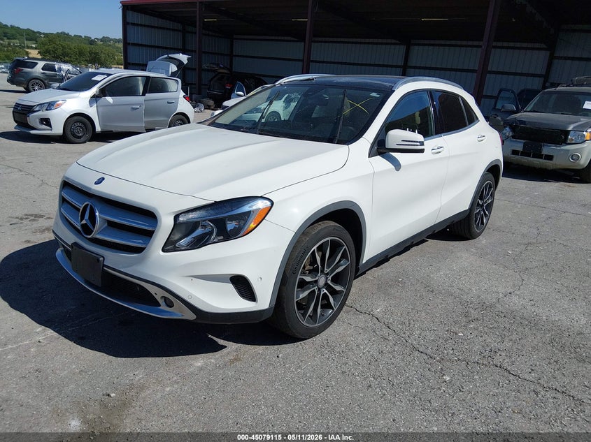 2017 Mercedes-benz Gla-klasse VIN WDCTG4GB5HJ324777 IAAI salvage auction — VANDALISM, Clear (Missouri), sold $4,000 on 2026-07-30 (photo 2)