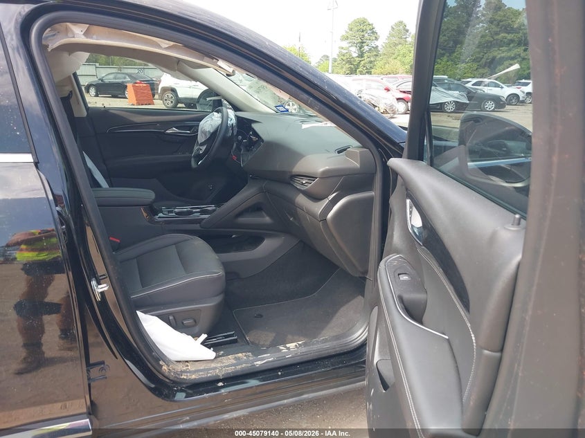 2023 Buick Envision VIN LRBFZNR49PD025953 IAAI salvage auction — SIDE, Salvage Title, sold $4,750 on 2026-07-12 (photo 5)