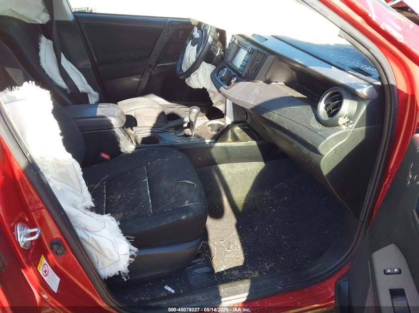 2017 Toyota Rav 4 VIN JTMBFREV5HJ145993 IAAI salvage auction — ROLLOVER, Salvage (Tennessee), sold $525 on 2026-07-30 (photo 5)