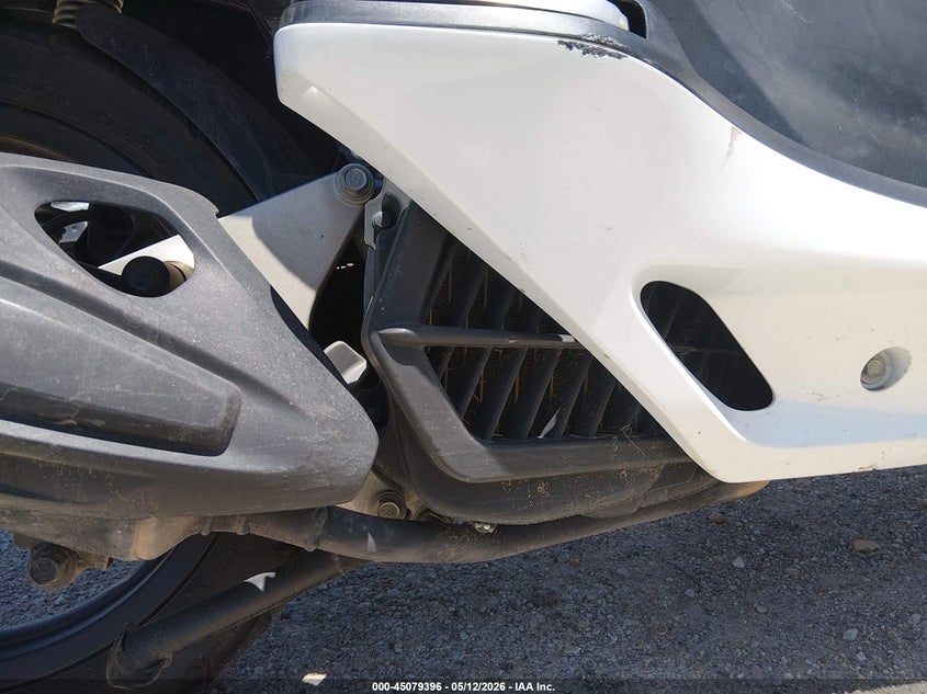 2011 Honda Pcx VIN MLHJF2808B5002536 IAAI salvage auction — FRONT END, Salvage (Texas), sold $100 on 2026-07-08 (photo 8)