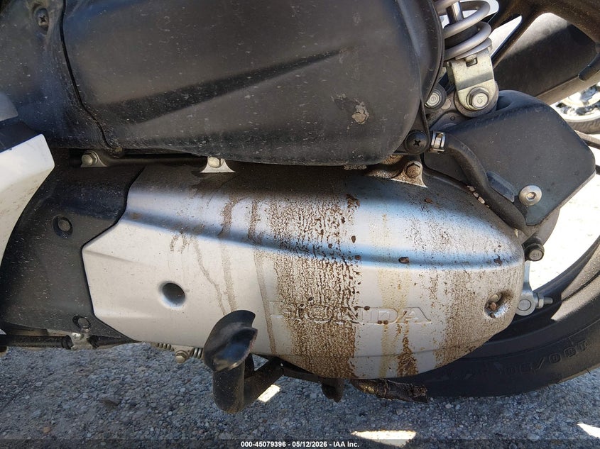 2011 Honda Pcx VIN MLHJF2808B5002536 IAAI salvage auction — FRONT END, Salvage (Texas), sold $100 on 2026-07-08 (photo 9)