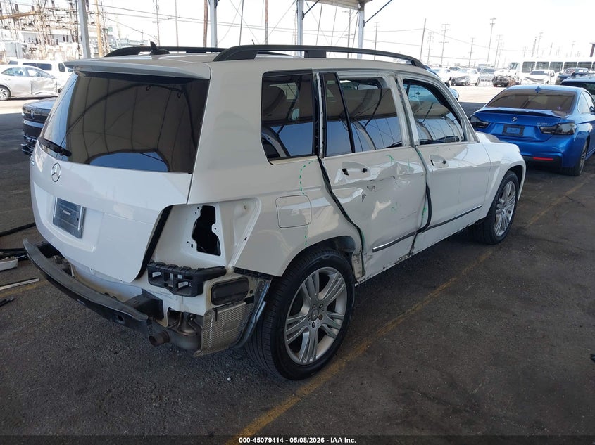 2015 Mercedes-benz Glk-klasse VIN WDCGG5HB0FG413544 IAAI salvage auction — SIDE, Salvage (California), sold $5,575 on 2026-07-14 (photo 4)