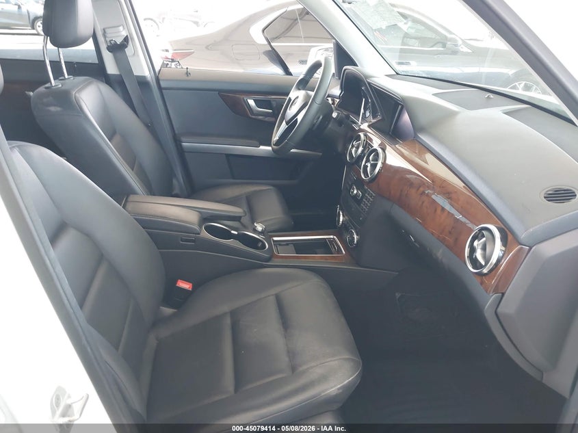 2015 Mercedes-benz Glk-klasse VIN WDCGG5HB0FG413544 IAAI salvage auction — SIDE, Salvage (California), sold $5,575 on 2026-07-14 (photo 5)