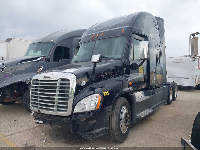 2016 Freightliner Cascadia 125 VIN 3AKJGLD51GSGX3153 IAAI salvage auction — FRONT END, Clear (North Dakota), sold $1,150 on 2026-07-08 (photo 2)