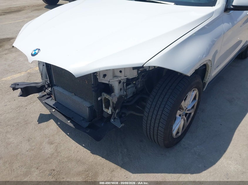 2015 BMW X5 VIN 5UXKR2C56F0H39692 IAAI salvage auction — FRONT & REAR, Salvage (California), sold $2,450 on 2026-07-22 (photo 6)