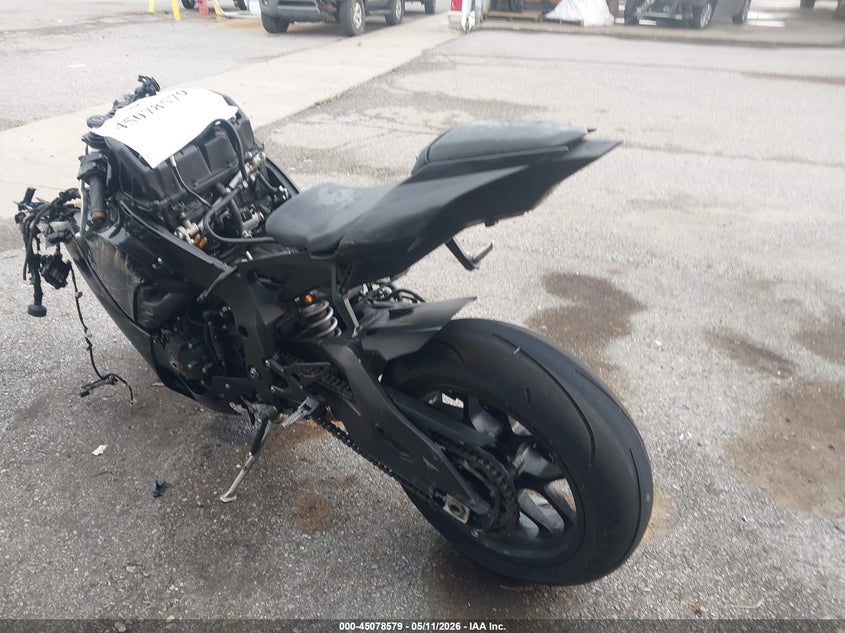 2021 Yamaha Yzf VIN JYARN66E6MA001468 IAAI salvage auction — FRONT END, Salvage Title, sold $2,225 on 2026-08-25 (photo 3)
