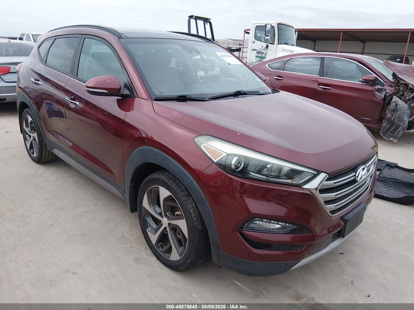 2017 Hyundai Tucson VIN KM8J33A21HU345731 IAAI salvage auction — SIDE, Original (Texas), sold $4,200 on 2026-07-09 (photo 1)