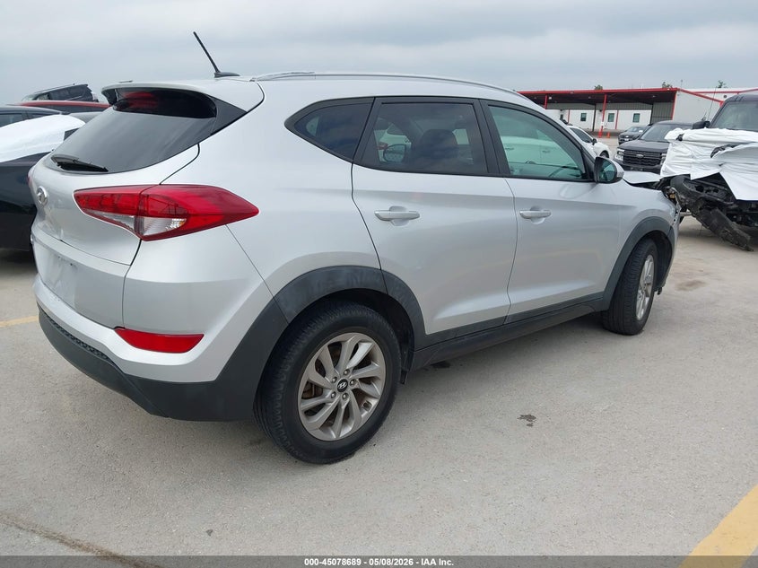 2016 Hyundai Tucson VIN KM8J33A42GU061556 IAAI salvage auction — RIGHT FRONT, Salvage (Texas), sold $2,850 on 2026-07-09 (photo 4)