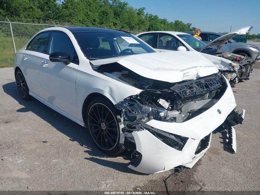 2019 Mercedes-benz A-klasse VIN WDD3G4EB5KW027341 IAAI salvage auction — FRONT END, Salvage (Louisiana), sold $4,725 on 2026-07-07 (photo 1)