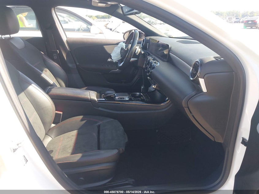 2019 Mercedes-benz A-klasse VIN WDD3G4EB5KW027341 IAAI salvage auction — FRONT END, Salvage (Louisiana), sold $4,725 on 2026-07-07 (photo 5)