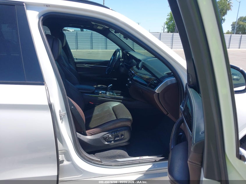 2015 BMW X5 VIN 5UXKS4C5XF0N11563 IAAI salvage auction — LEFT FRONT, Salvage (California), sold $10,450 on 2026-07-14 (photo 5)
