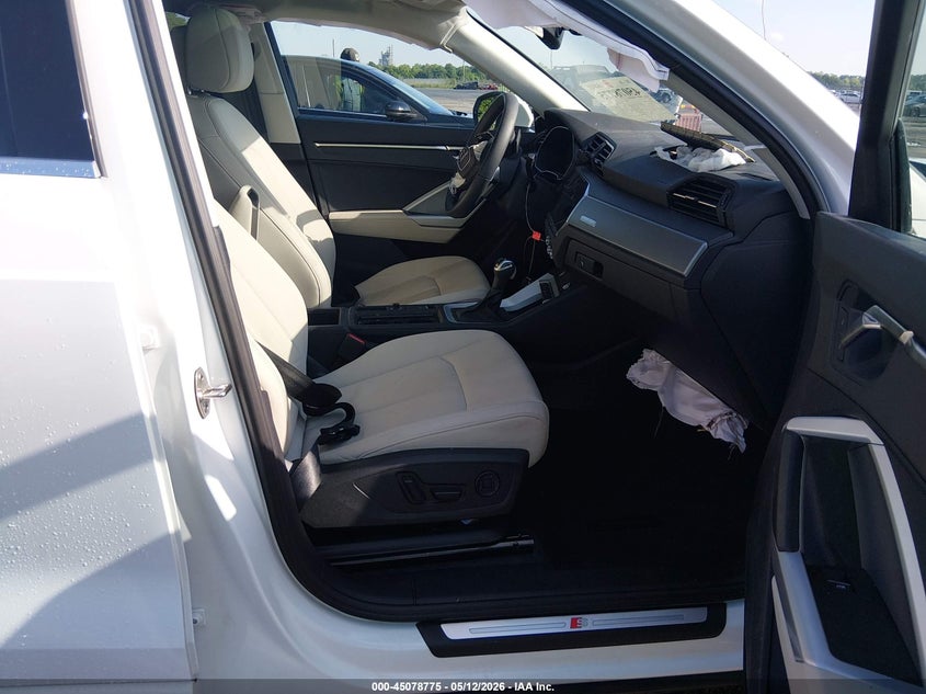 2025 Audi Q3 VIN WA1DECF37S1023627 IAAI salvage auction — FRONT END, Salvage (Louisiana), sold $7,100 on 2026-07-11 (photo 5)